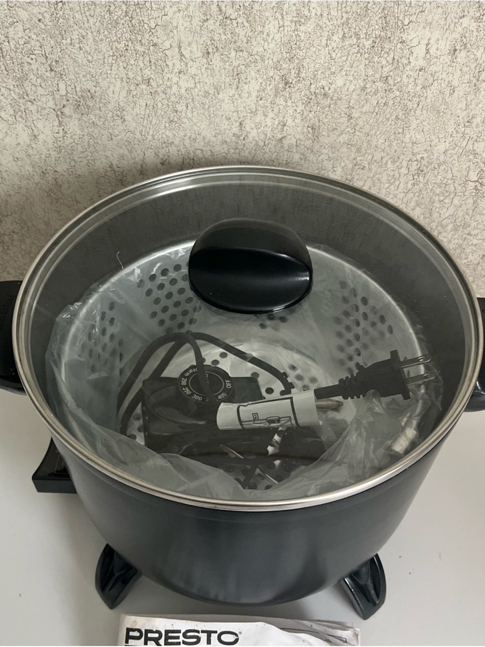 Presto Multi Cooker Steamer Deep Fry Black 6 Quart Glass lid New 0600010 - Picture 2 of 9